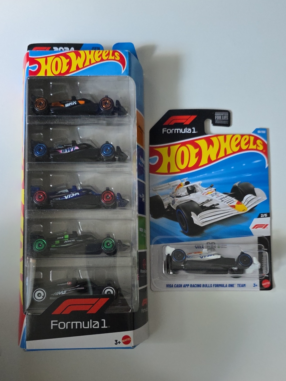 Hot Wheels Formula 1 5 Pack Car Set - 2024 And Visa Cash App Racing Bulls Car